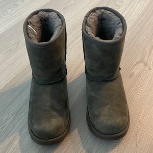 Girls Grey Ugg Boots size 3